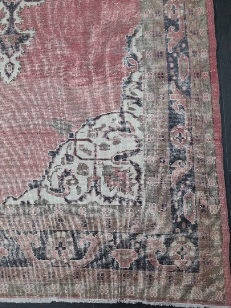 Vintage Turkish Rug 6.6 x 10.9 Red Vintage Persian Rug Muted Vintage Rug Wool Muted Oushak Rug Hand Made Rugs Vintage Distressed Turkish Rug