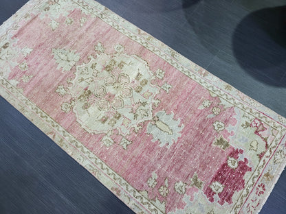 Vintage Rug, TURKISH 2.2 x 4.8 HANDMADE Rug, Vintage Persian Rug, Oushak Rug, Turkish Oushak Rug, Vintage Handknotted Rug, Wool Rug