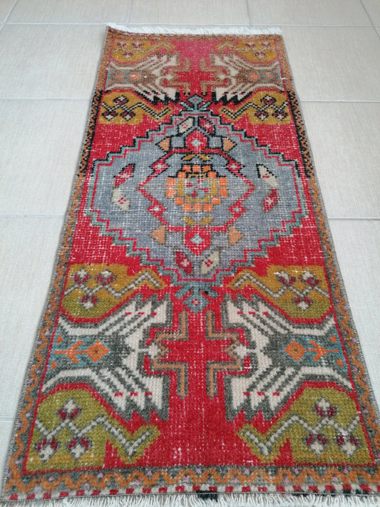 Vintage rug, turkısh rug, small rug, oushak rug, kıtchen rug, area rug 3'4x1'6 feet