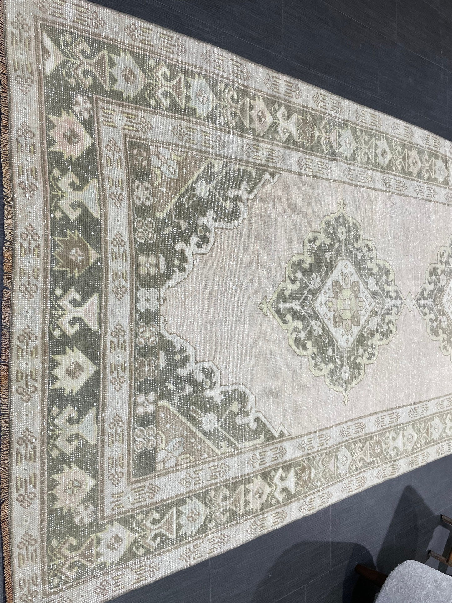 Muted Oushak Runner Rug Vintage Turkish 4.6 x 11.2 Runner Rug Vintage Runner Rug Hallway Runner Rug Kitchen Runner Rug Wool Runner Rug